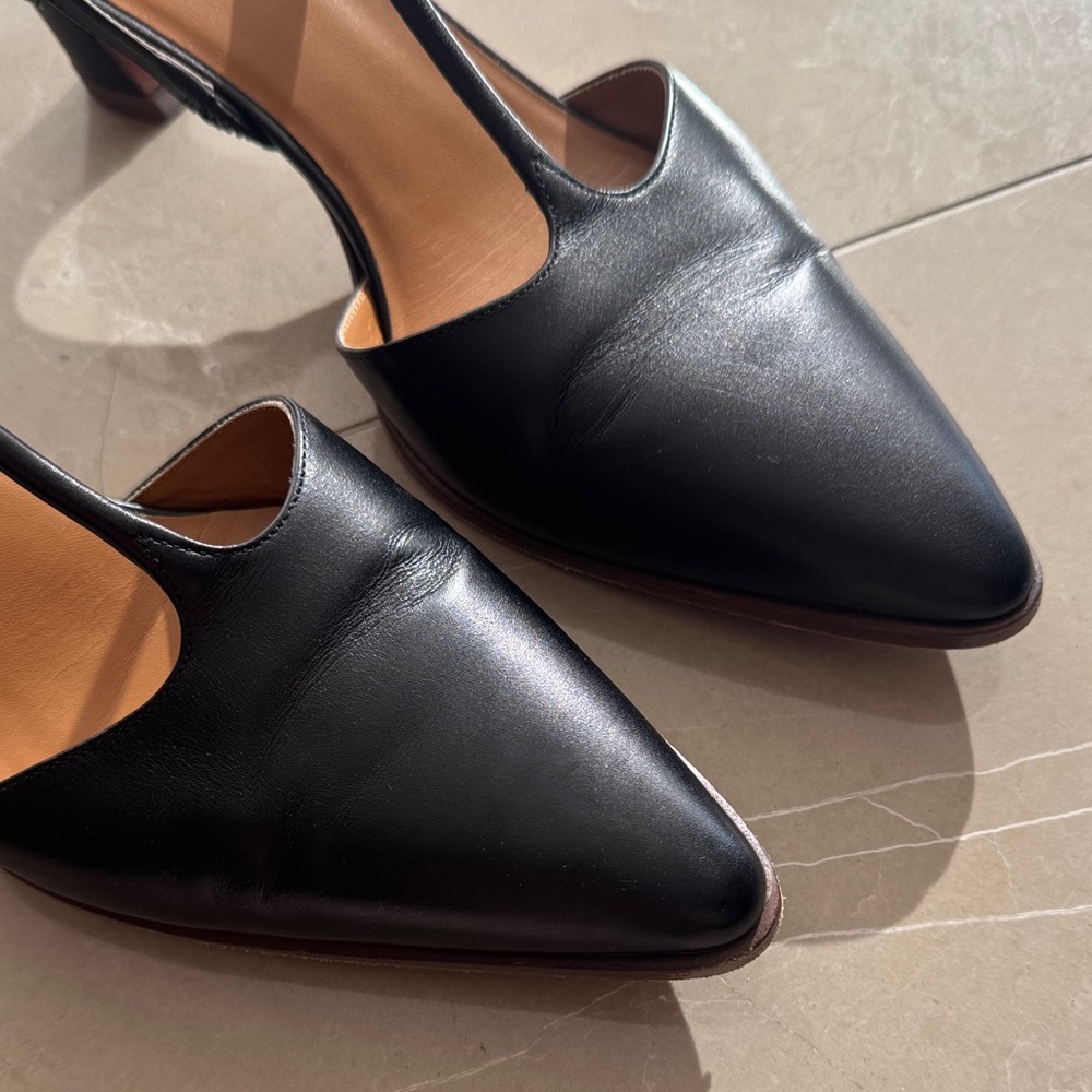 Chloe Black Leather Heels - Picture 2 of 6